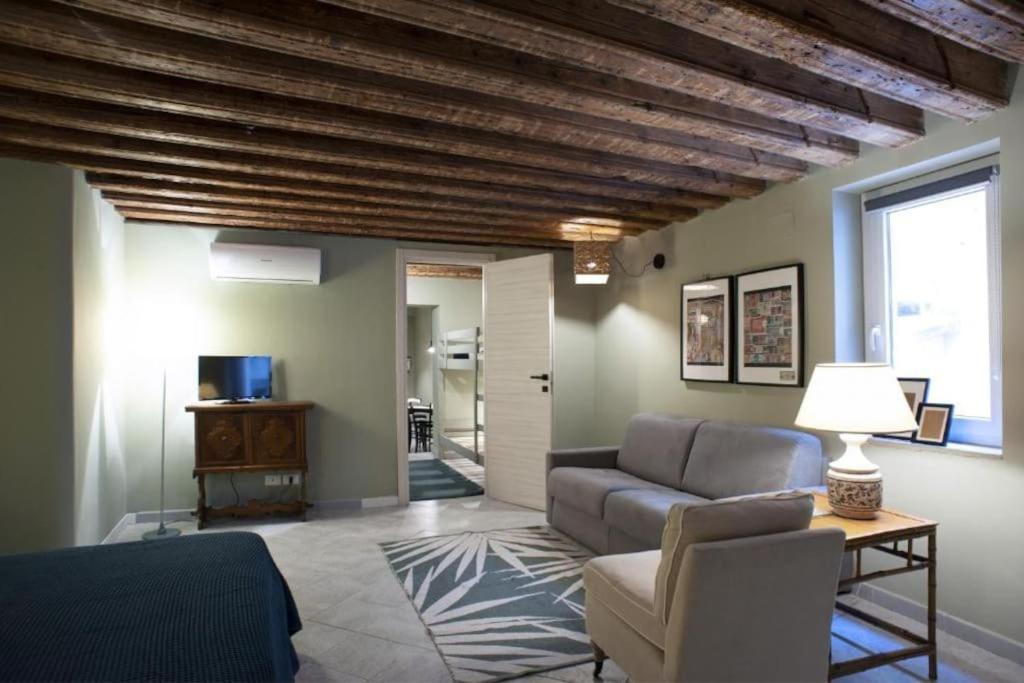 Central, Family-Friendly, Washing Machine, 200M To Aquarium And Metro, 300 Mbps Internet Génova Exterior foto